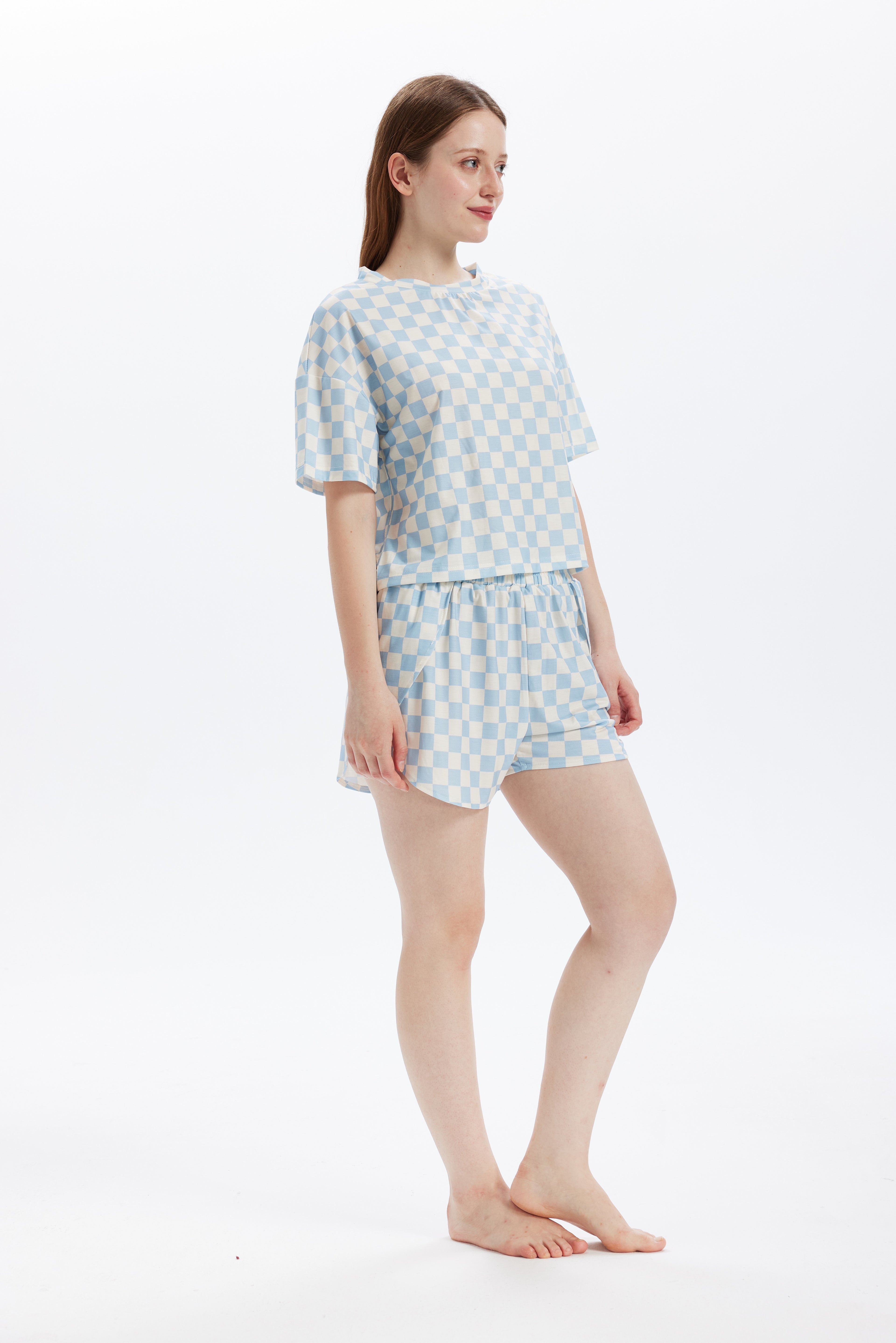 The No-Button Check Lounge Set
